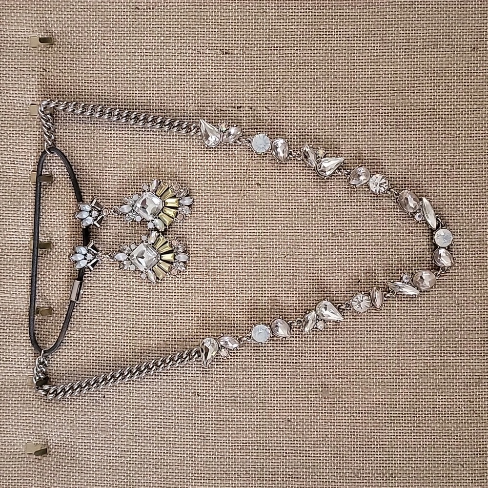 Chloe + Isabel necklace and earring set